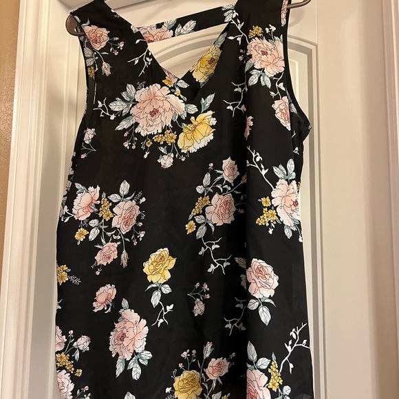 Maurice’s dress tank - Picture 2 of 3